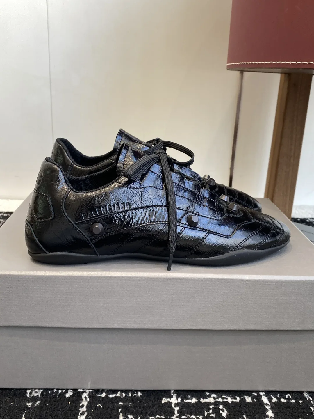 Balenciaga Women's Retro Casual Sneakers image 1