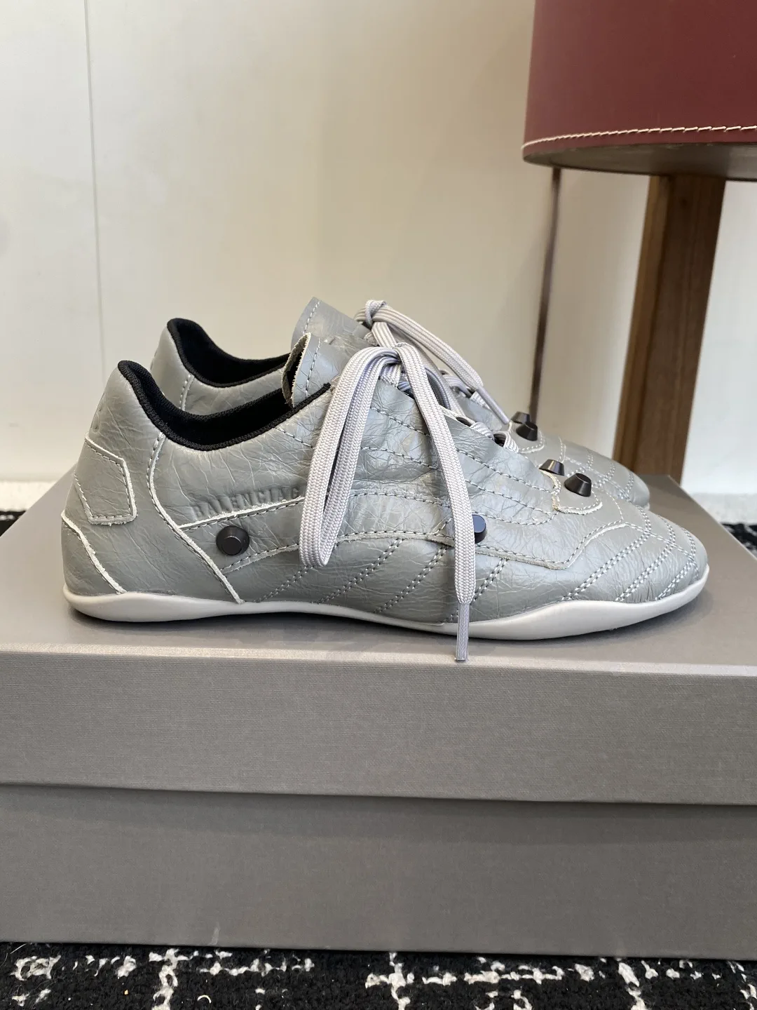 Balenciaga Women's Retro Casual Sneakers image 1