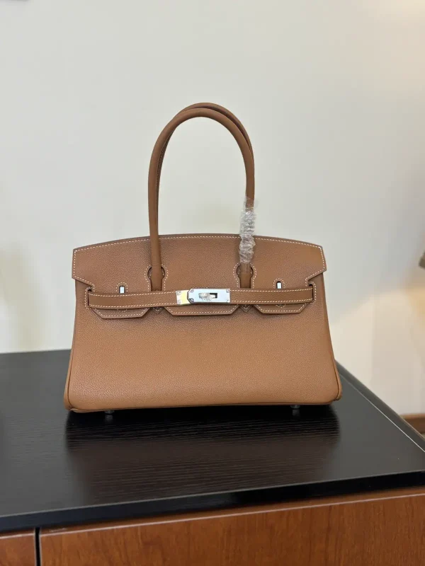 Hermès Leather Shoulder Bag image 1