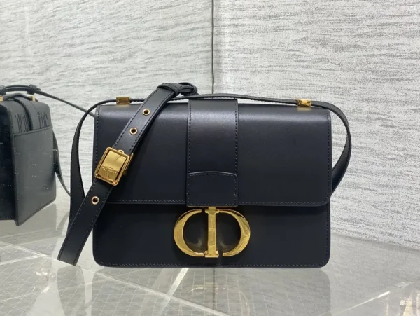 Dior 30 Montaigne Shoulder Bag image 1