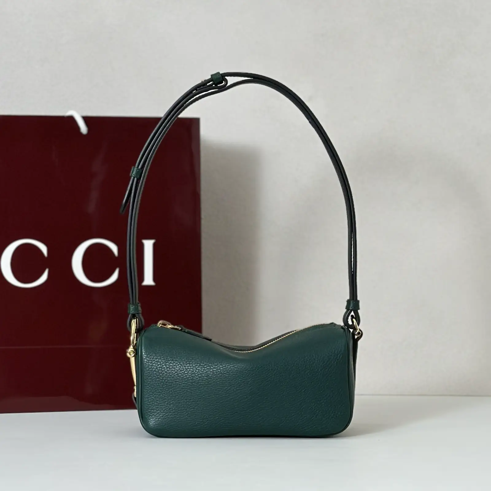 Gucci Dark Green Shoulder Bag image 1