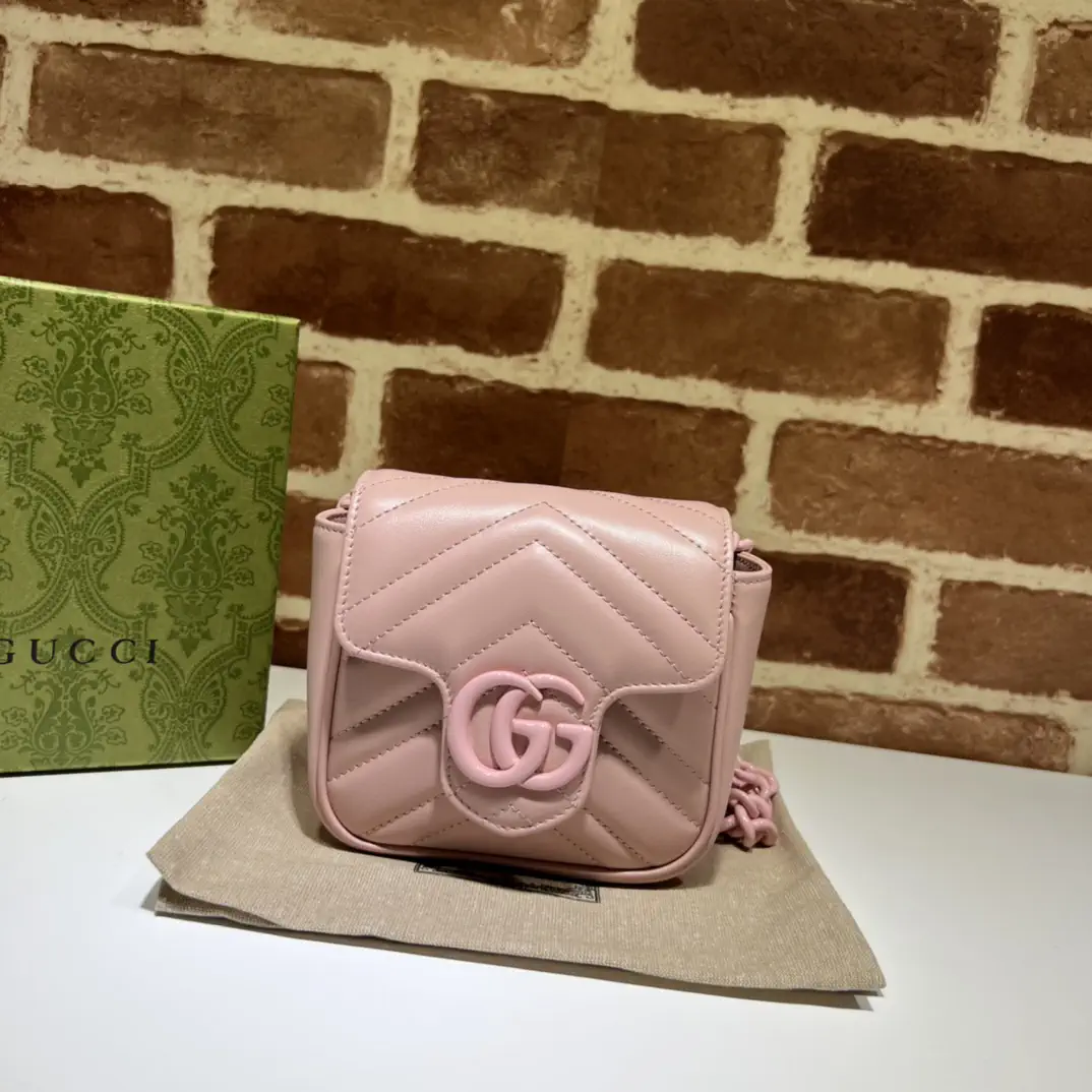 Gucci Quilted GG Chain Crossbody Bag image 1
