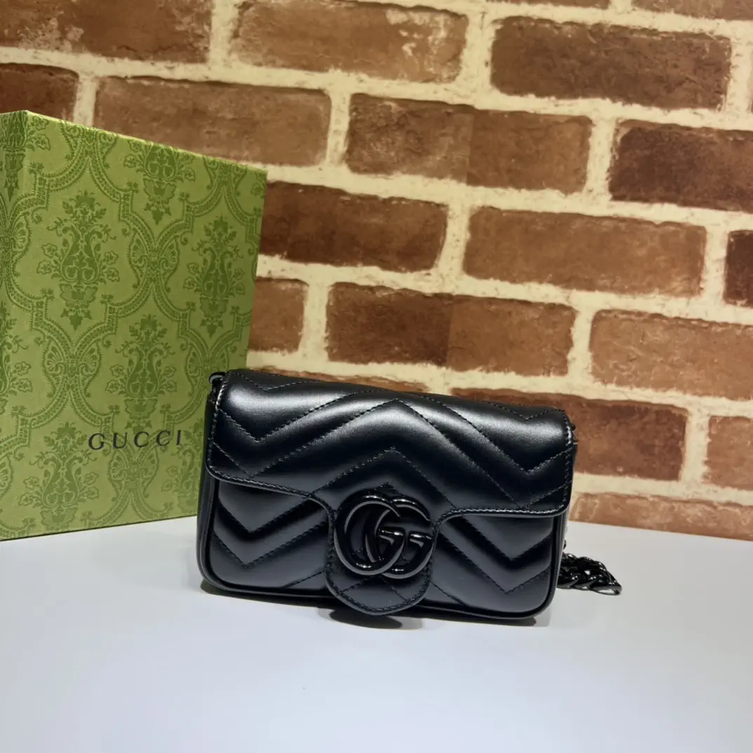 Gucci Quilted Chain Crossbody Bag image 1