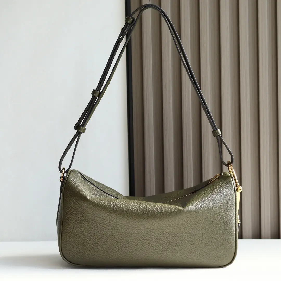 Gucci Half Horsebit Shoulder Bag image 1