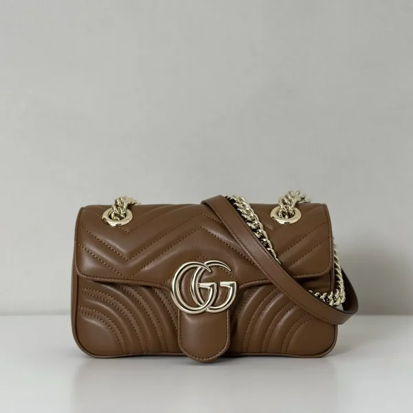 Gucci Quilted Chain Shoulder Bag image 1