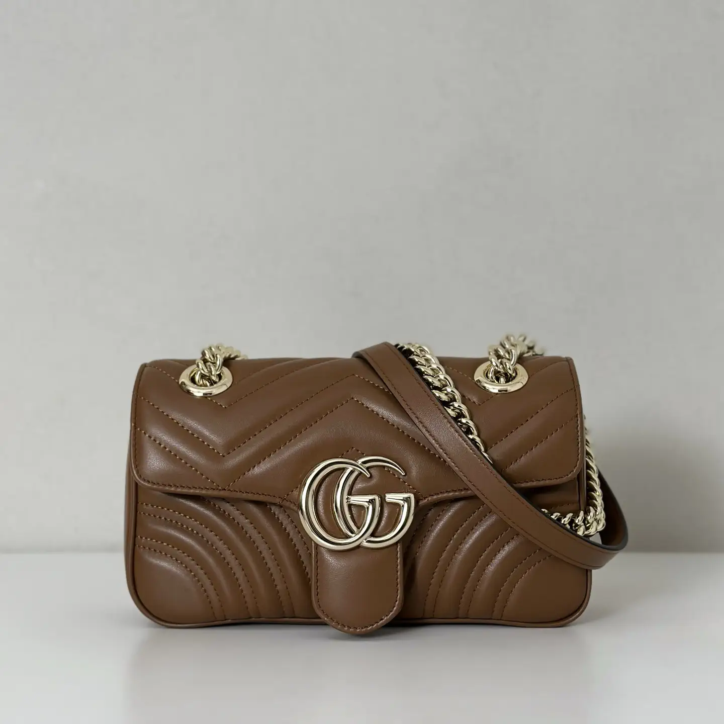 Gucci Quilted Chain Shoulder Bag image 1