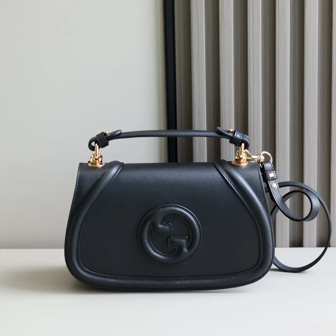 Gucci Interlocking G Top Handle Crossbody Bag image 1