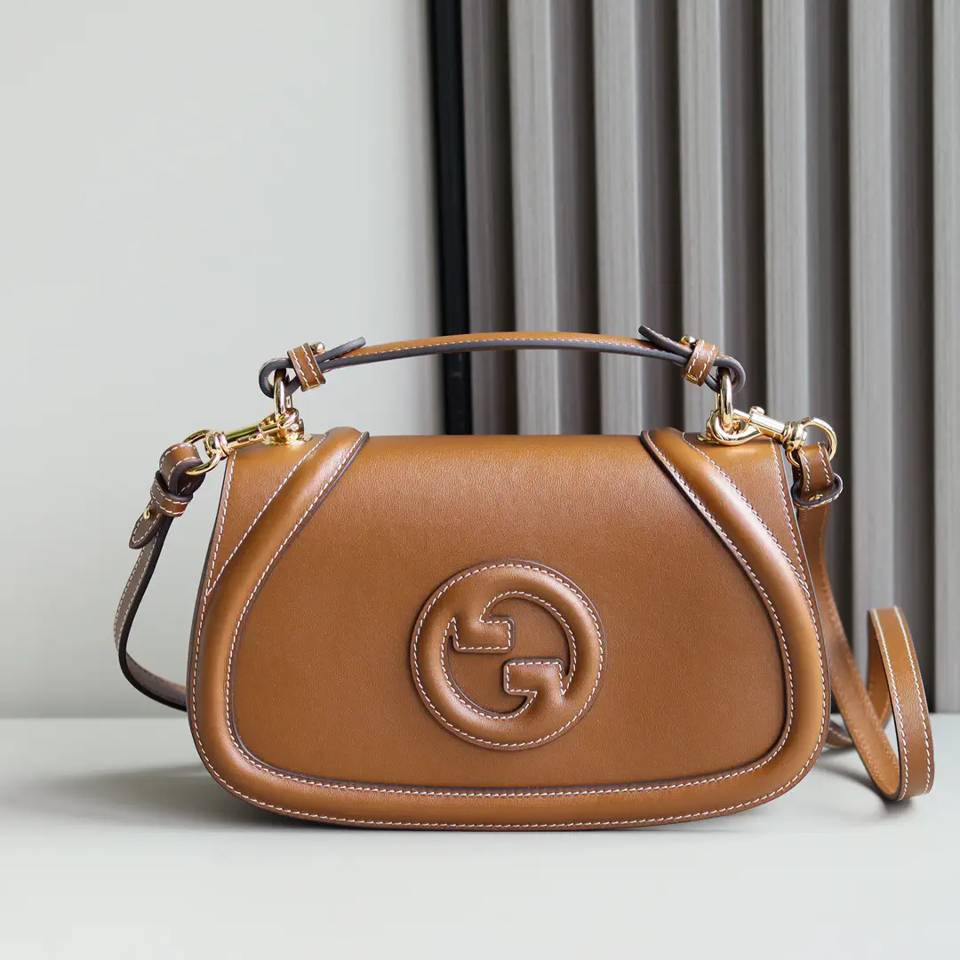 Gucci Interlocking G Top Handle Crossbody Bag image 1