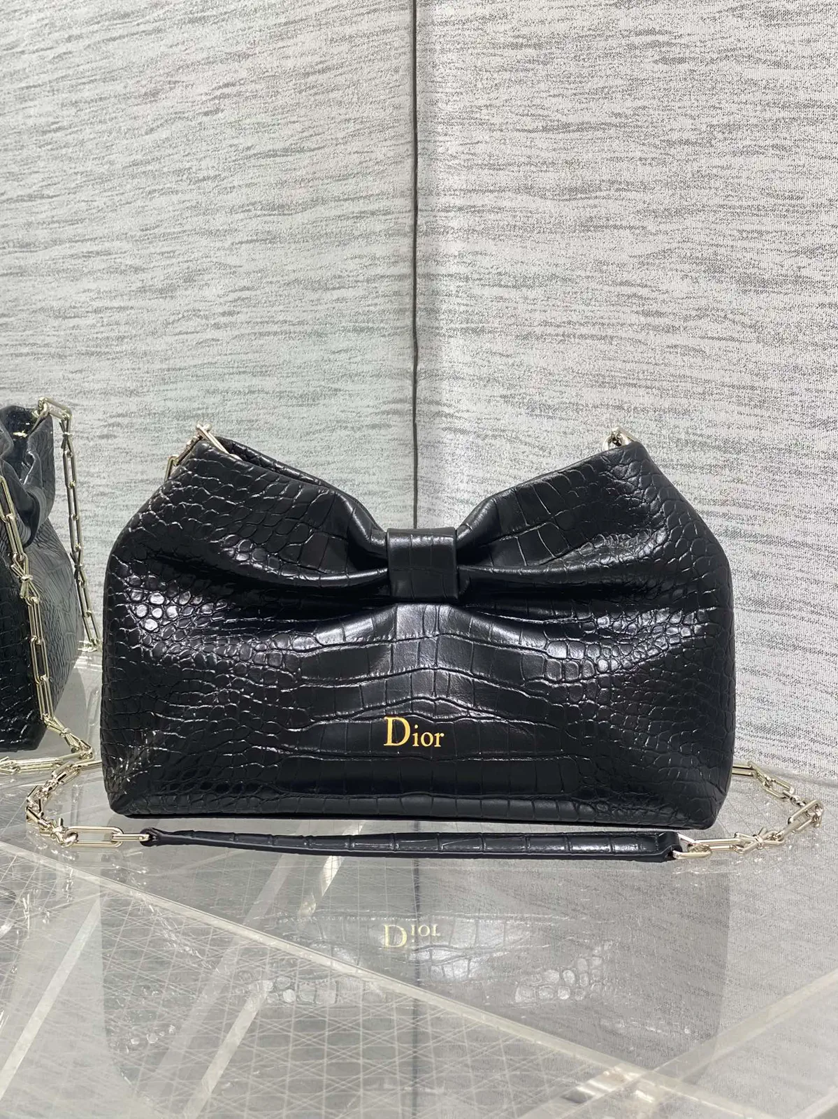 Dior Black Croc-Embossed Bow Chain Bag image 1