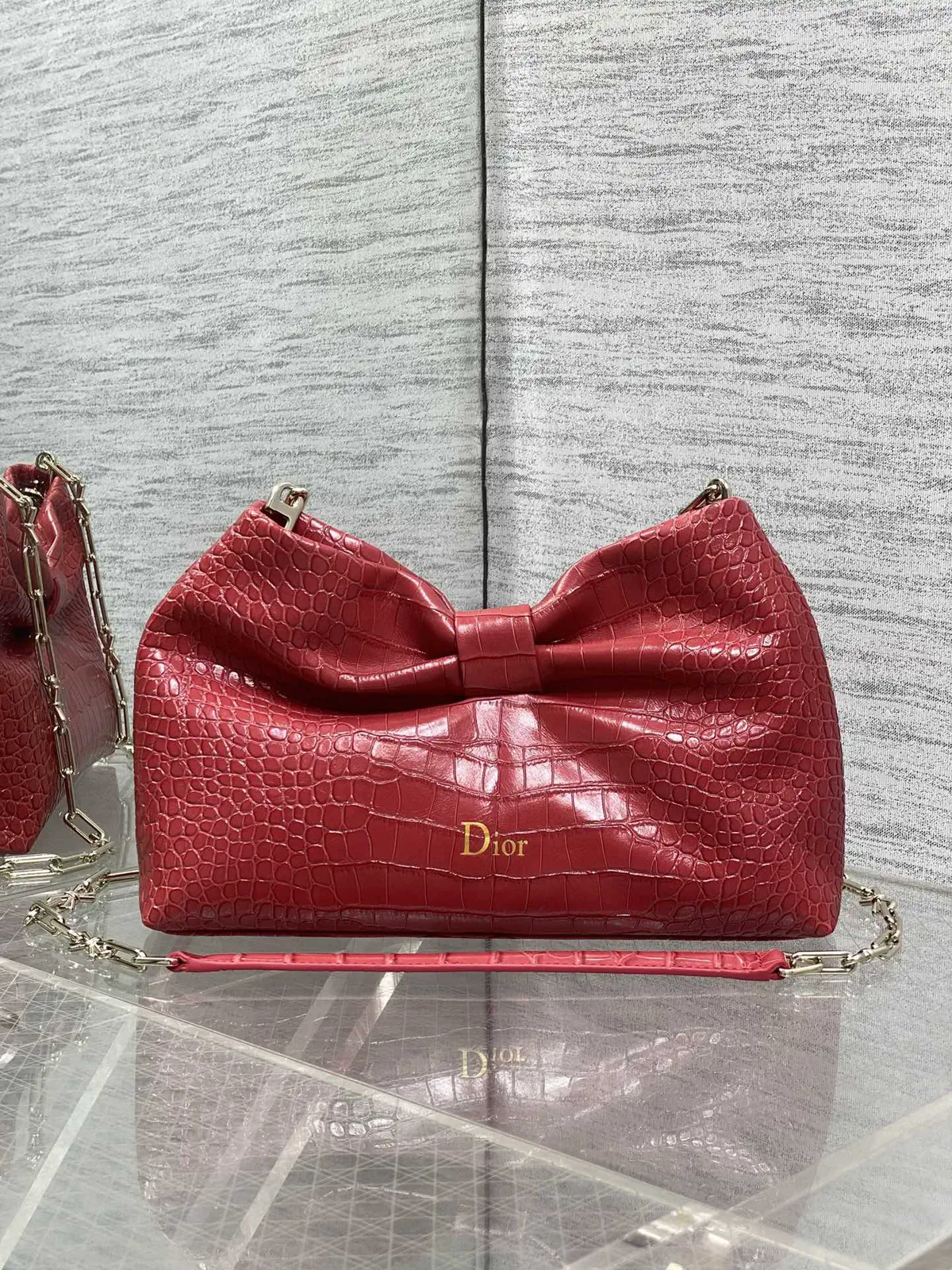 Dior Red Croc-Embossed Bow Detail Chain Bag image 1