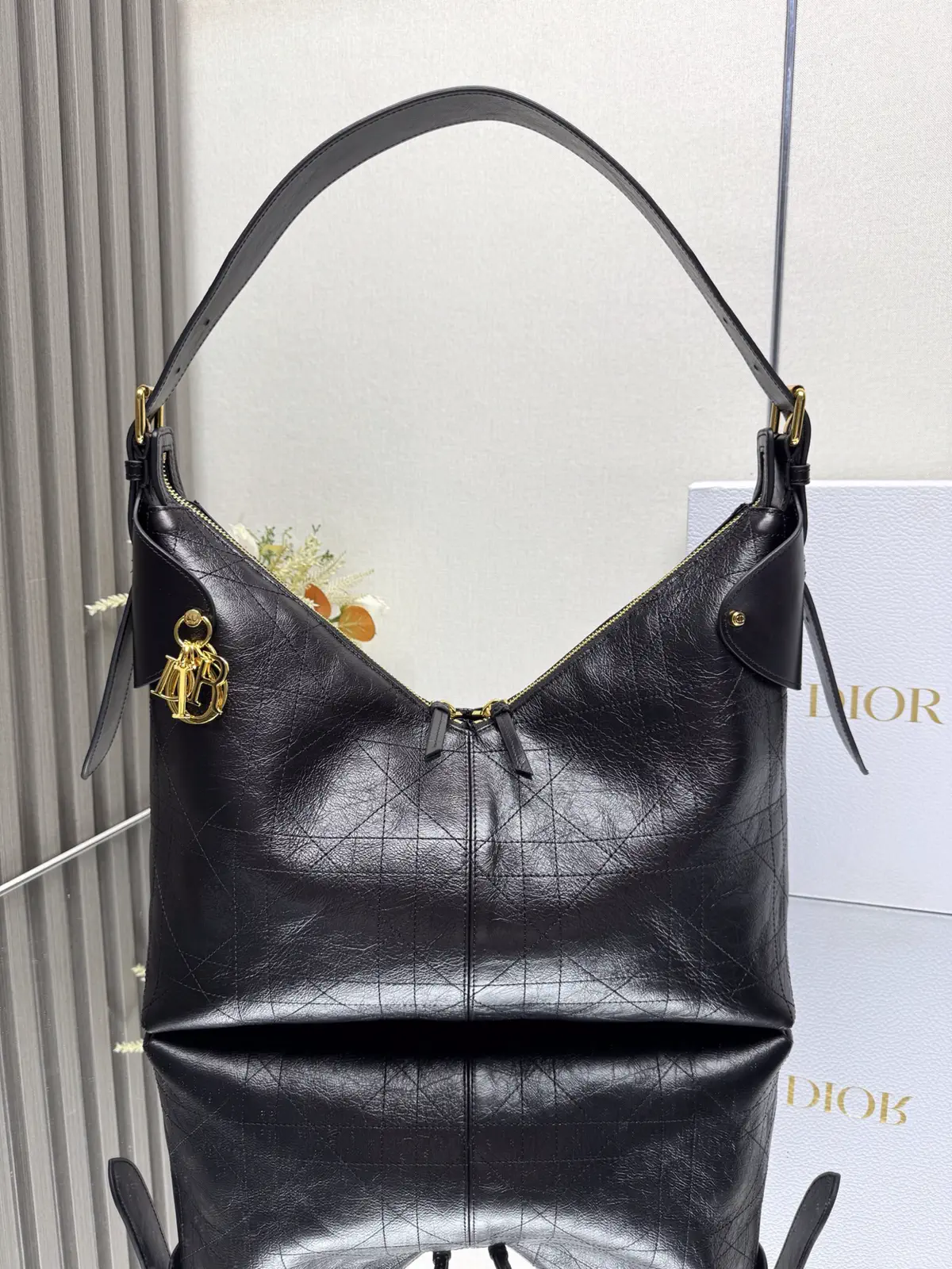 Dior Black Quilted Leather Shoulder Bag image 1