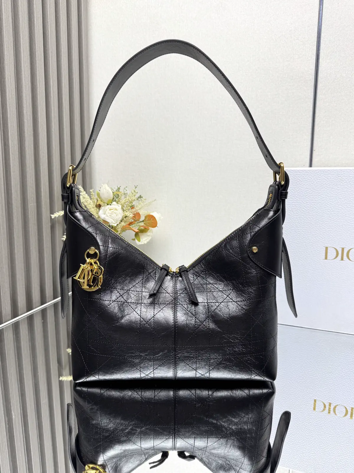 Dior Black Quilted Leather Shoulder Bag image 1