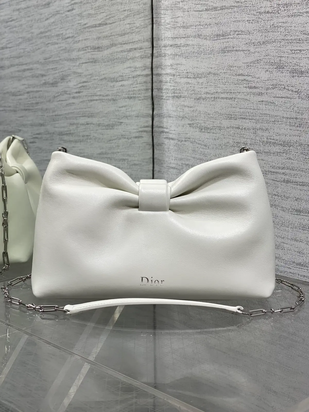 Dior White Bow Detail Lambskin Chain Bag image 1