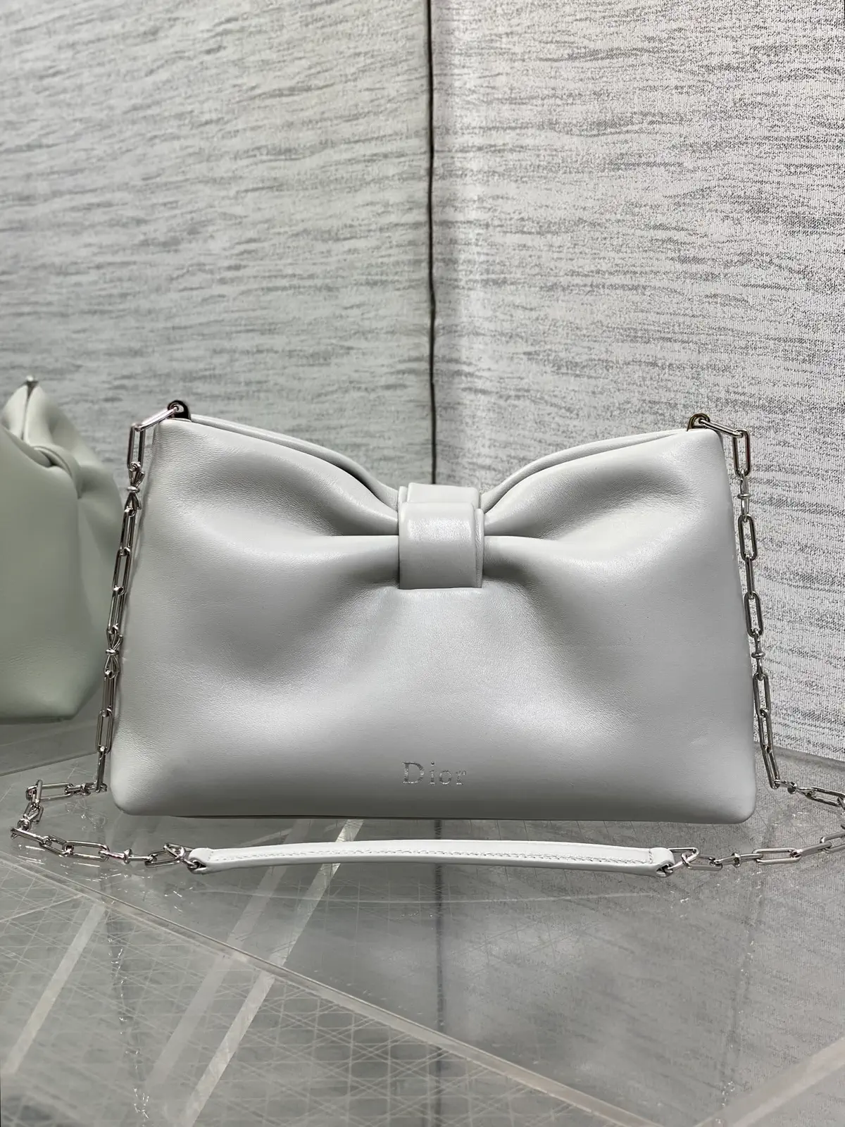 Dior Bow Detail Lambskin Chain Bag image 1