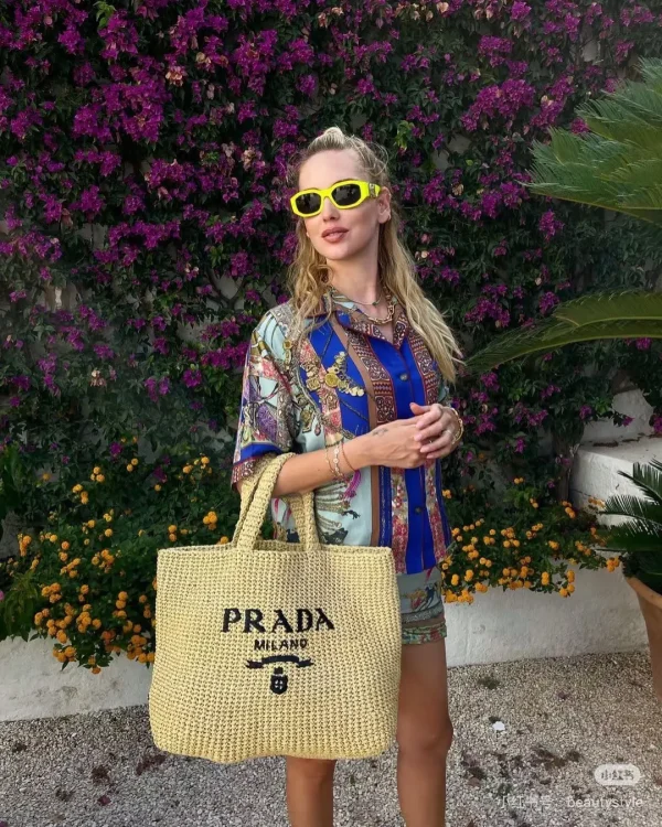 Prada Logo Straw Tote Bag image 1