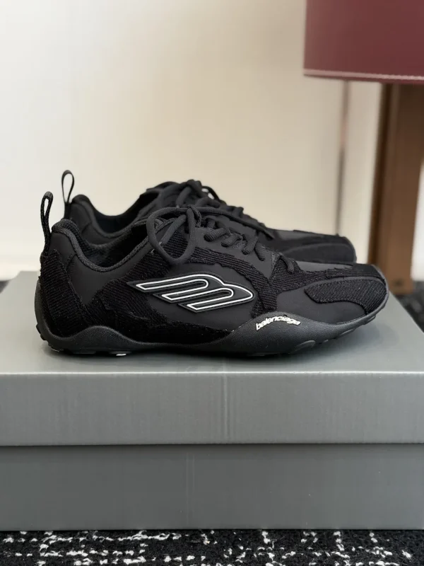 Balenciaga Monday Ultra Round Toe Lace-Up Low-Top Casual Shoes image 1