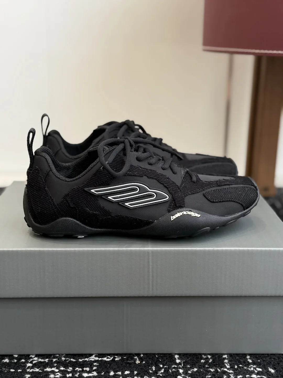 Balenciaga Monday Ultra Round Toe Lace-Up Low-Top Casual Shoes image 1
