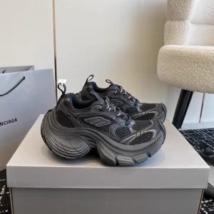 10XL Series Unisex Chunky Sneakers image 1
