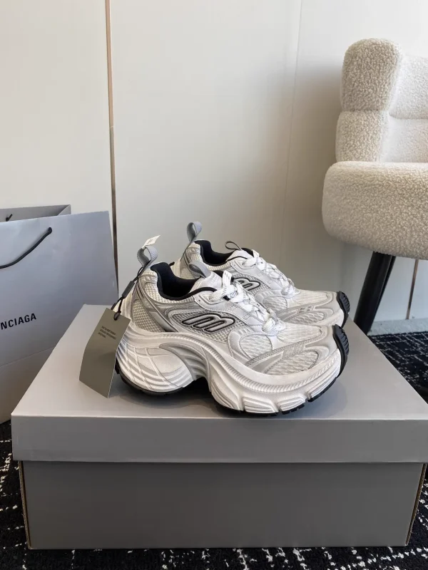 10XL Series Unisex Chunky Sneakers image 1