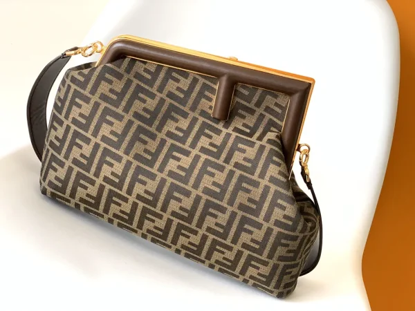 FENDI FF Pattern Medium Clasp Bag image 1
