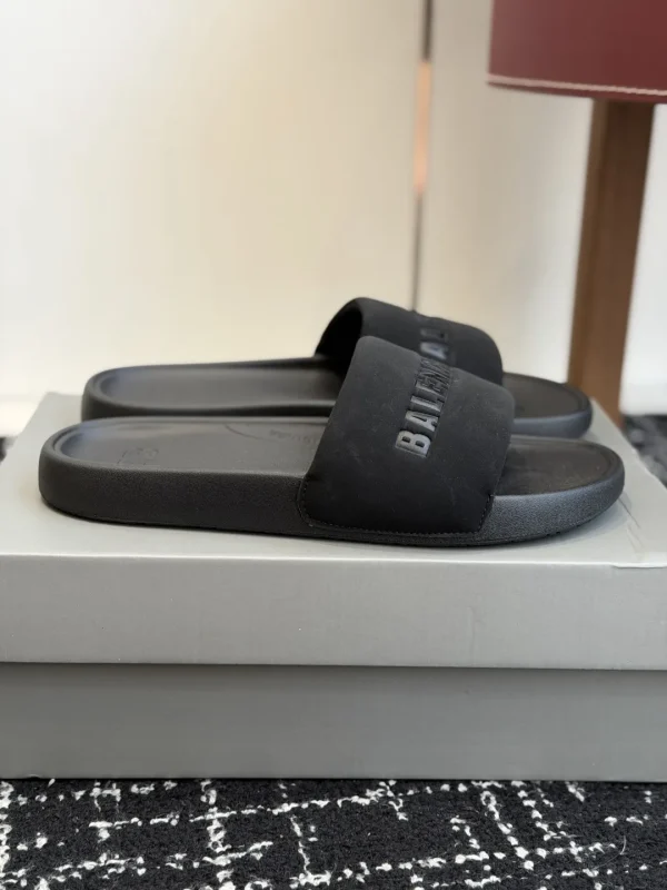 Balenciaga Solid Color Embossed Logo Slide Sandals image 1