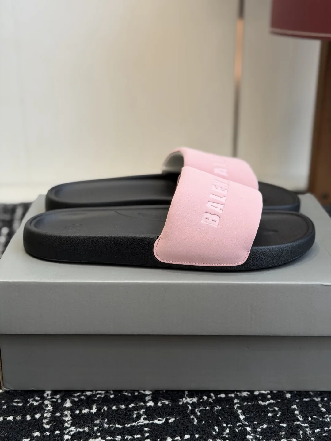 Balenciaga Solid Color Embossed Logo Slide Sandals image 1
