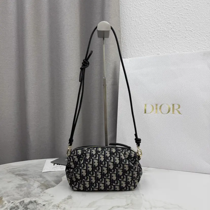 Dior Oblique Print Crossbody Bag image 1