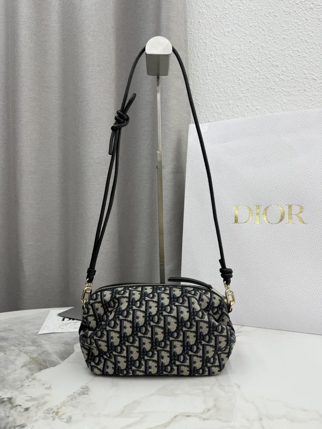 Dior Oblique Print Crossbody Bag image 1