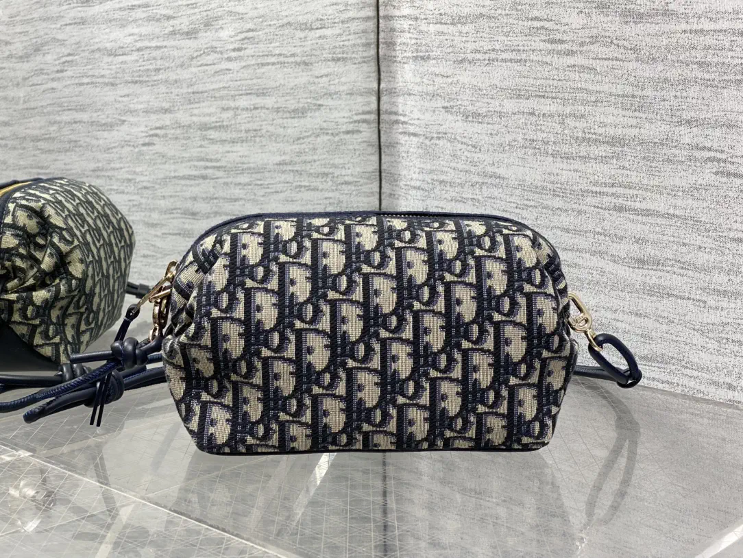 Dior Oblique Print Crossbody Bag image 1