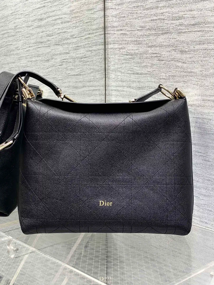Dior Black Quilted Shoulder Bag image 1