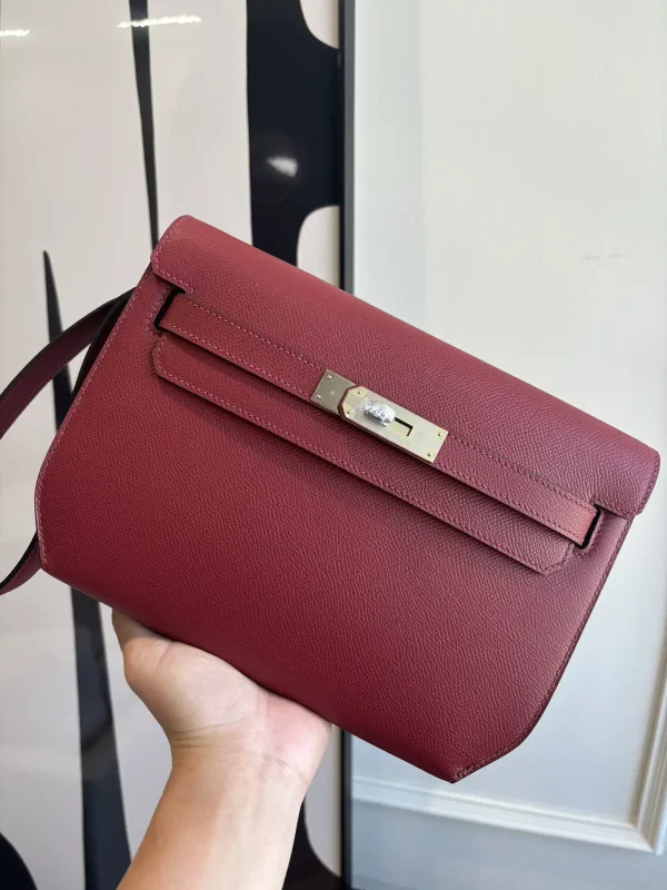 Hermès Kelly Depeches 25 Crossbody Bag image 1