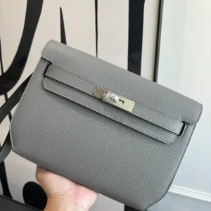Hermès Kelly Depeches 25 Clutch image 1
