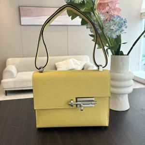 Hermès Verrou Shoulder Bag image 1