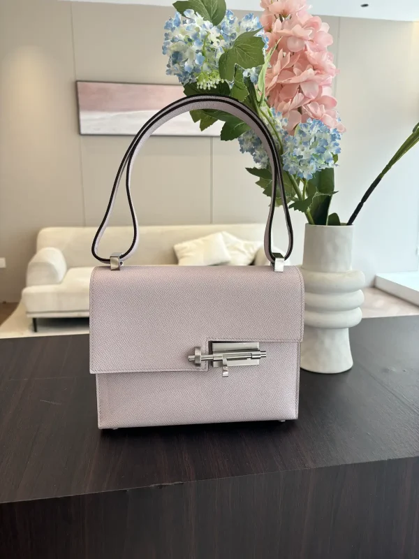Hermès Verrou Top Handle Bag image 1
