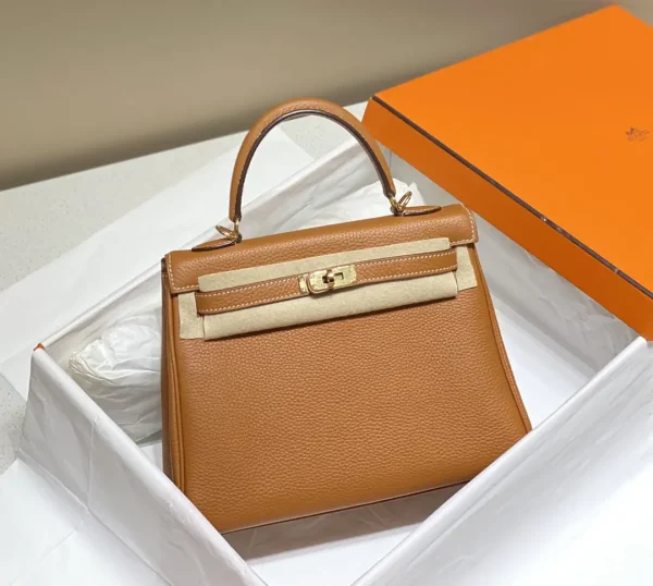Hermès Kelly Top Handle Bag image 1