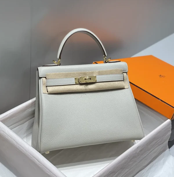 Hermès Kelly Top Handle Bag image 1