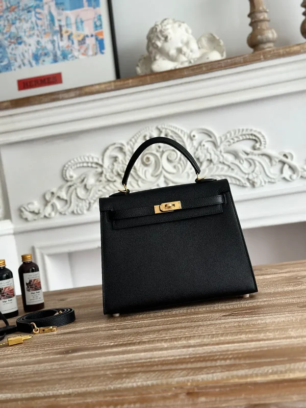 Hermès Kelly Top Handle Bag image 1
