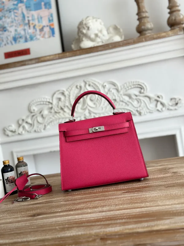 Hermès Kelly Top Handle Bag image 1