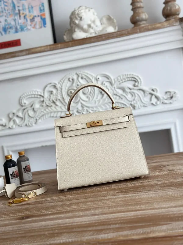 Hermès Kelly Top Handle Bag image 1
