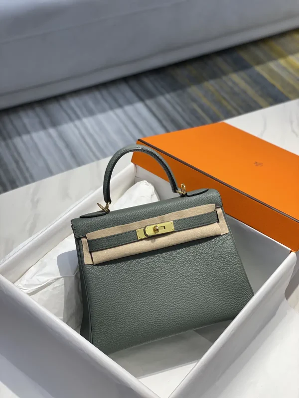 Hermès Kelly Top Handle Bag image 1