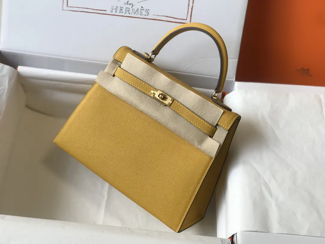 Hermès Epsom Kelly Top Handle Bag image 1