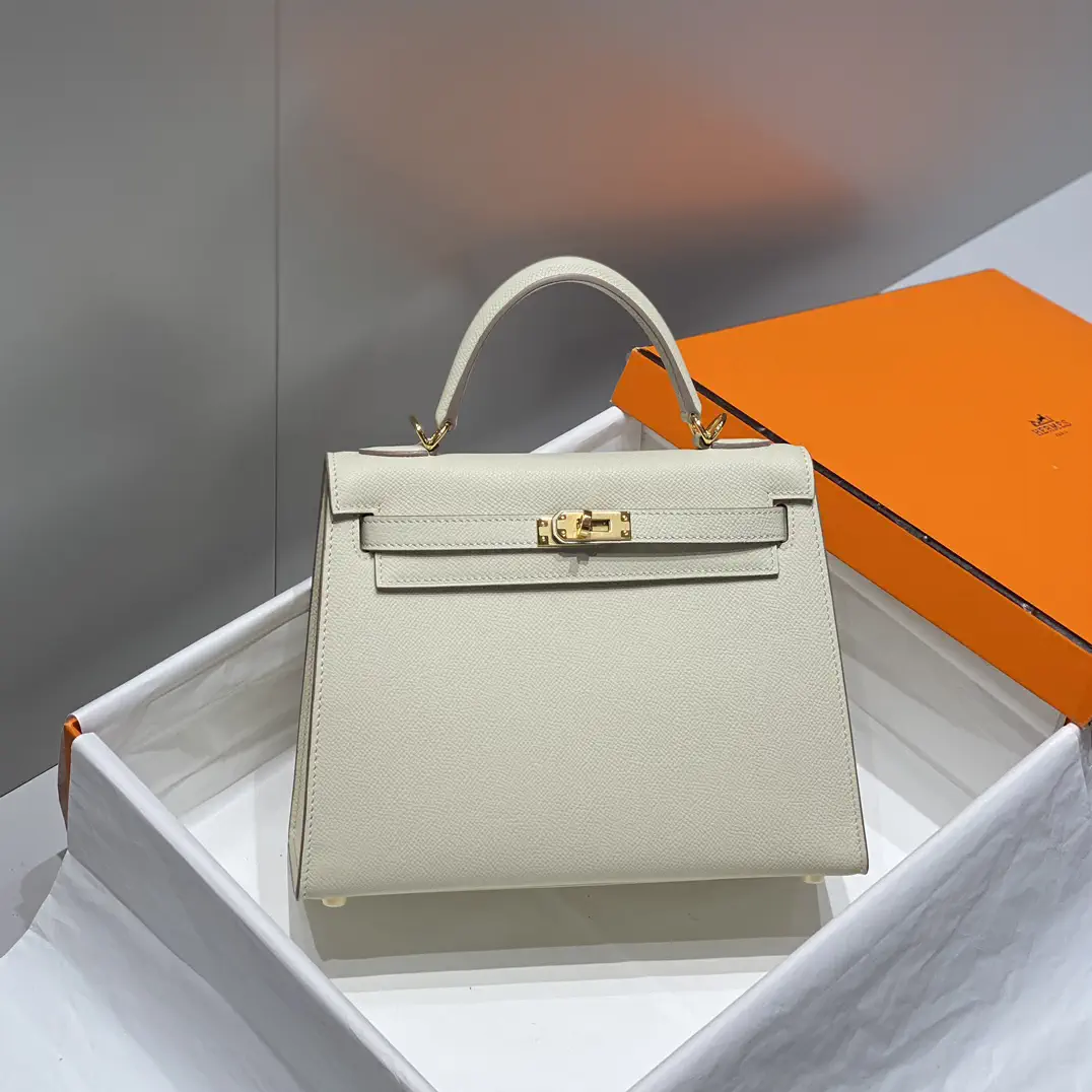 Hermès Epsom Kelly Top Handle Bag image 1