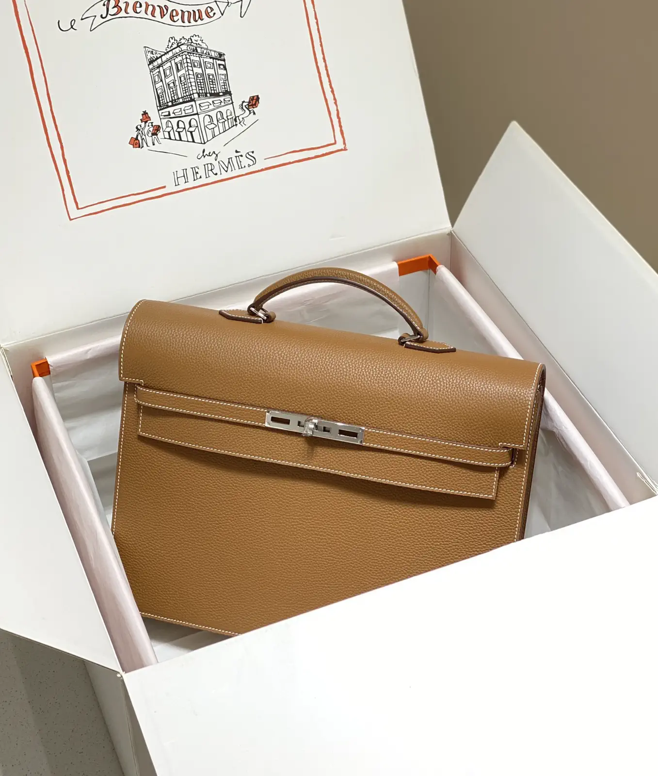 Hermès Kelly Top Handle Bag image 1