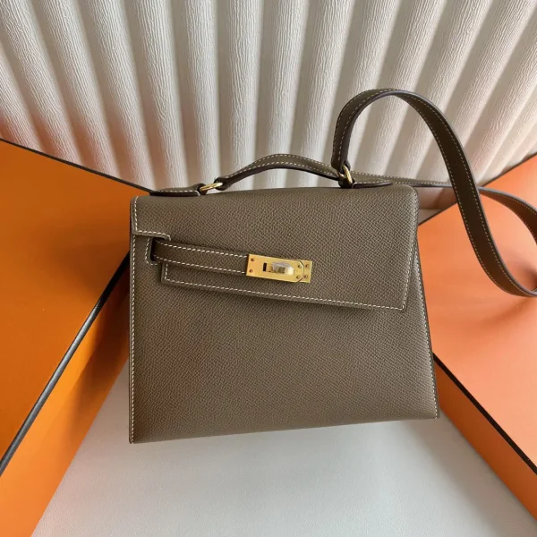 Hermès Kelly 20 Top Handle Bag image 1