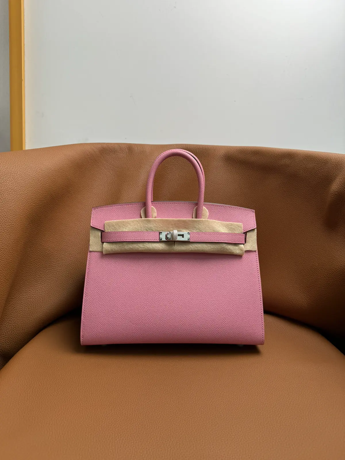 Hermès Birkin 25 Top Handle Bag image 1
