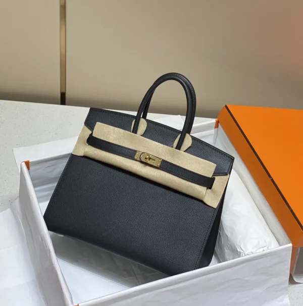 Hermès Birkin Top Handle Bag image 1