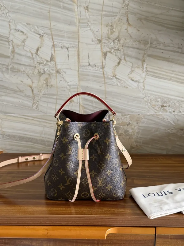 Louis Vuitton NÉONOÉ BB Monogram Canvas Bucket Bag image 1