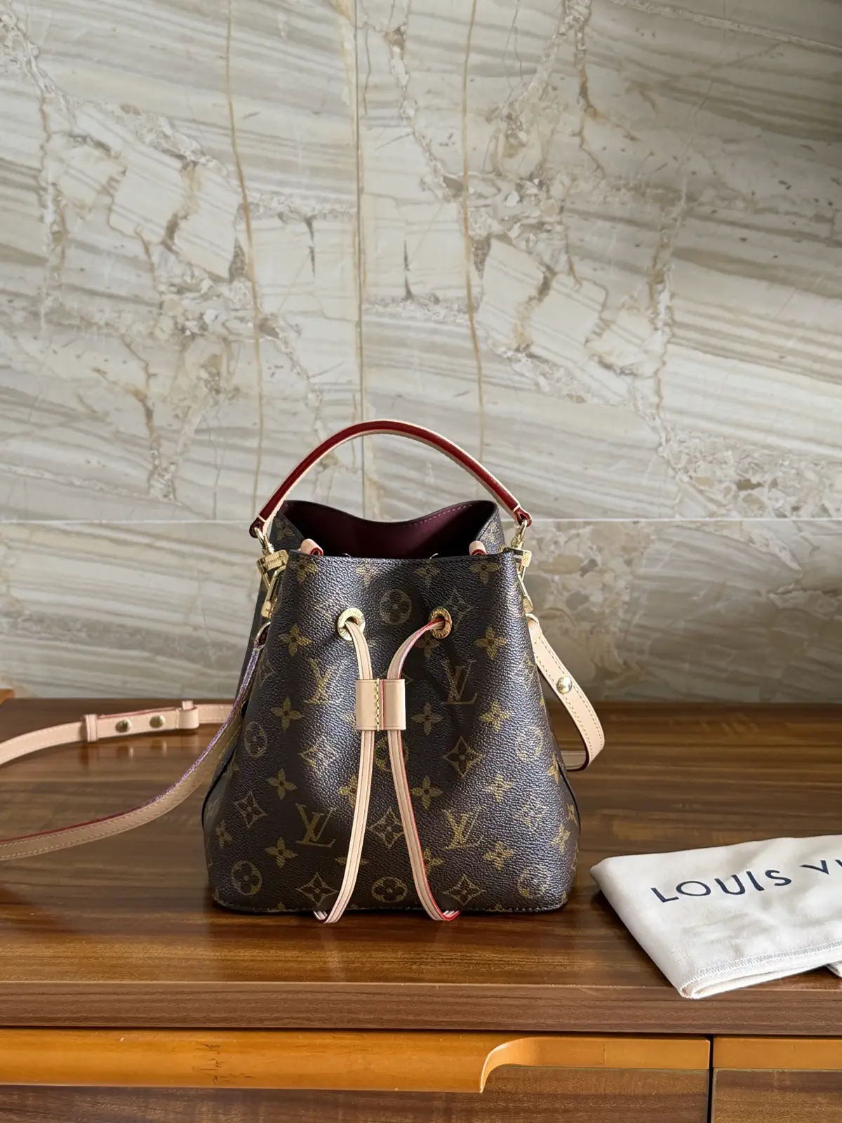 Louis Vuitton NÉONOÉ BB Monogram Canvas Bucket Bag image 1