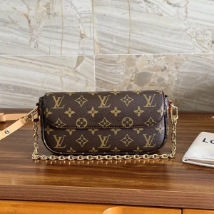 Louis Vuitton Monogram Wallet On Chain Ivy Bag image 1