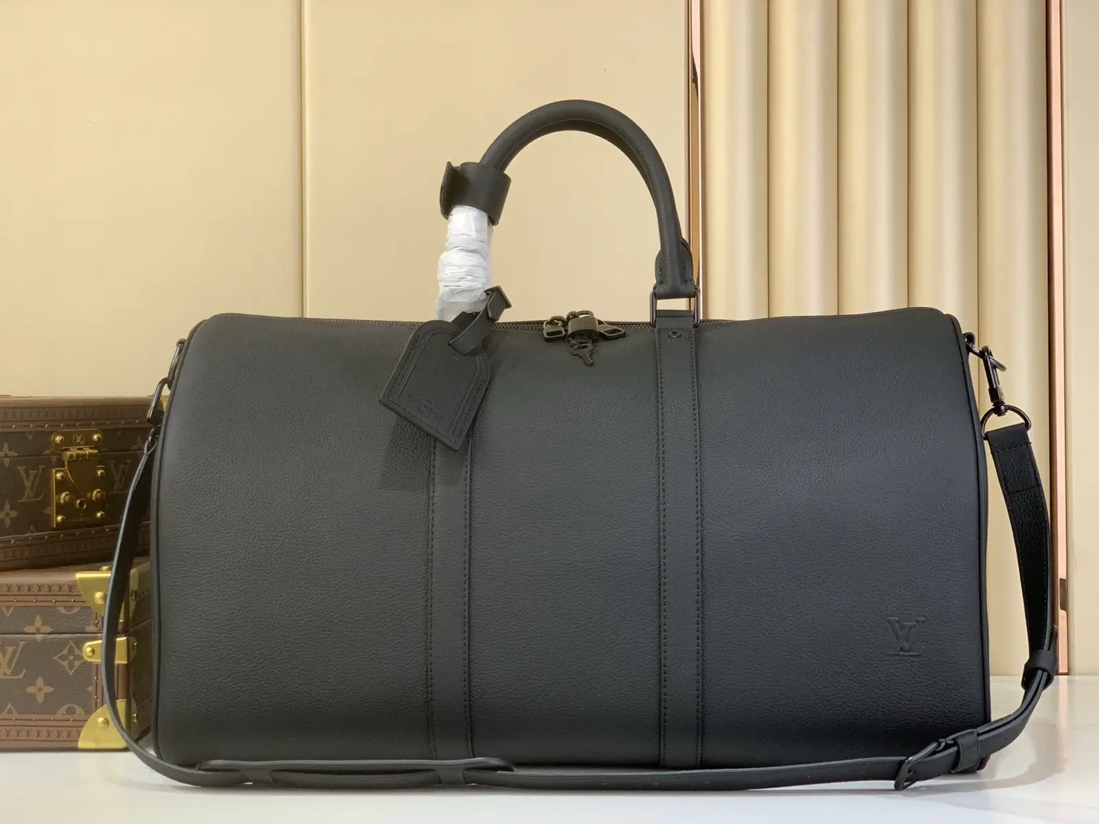 Louis Vuitton Keepall Bandoulière 50 Duffle Bag image 1